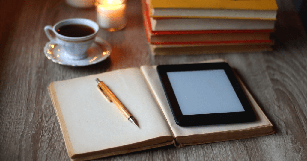 Journal with ereader